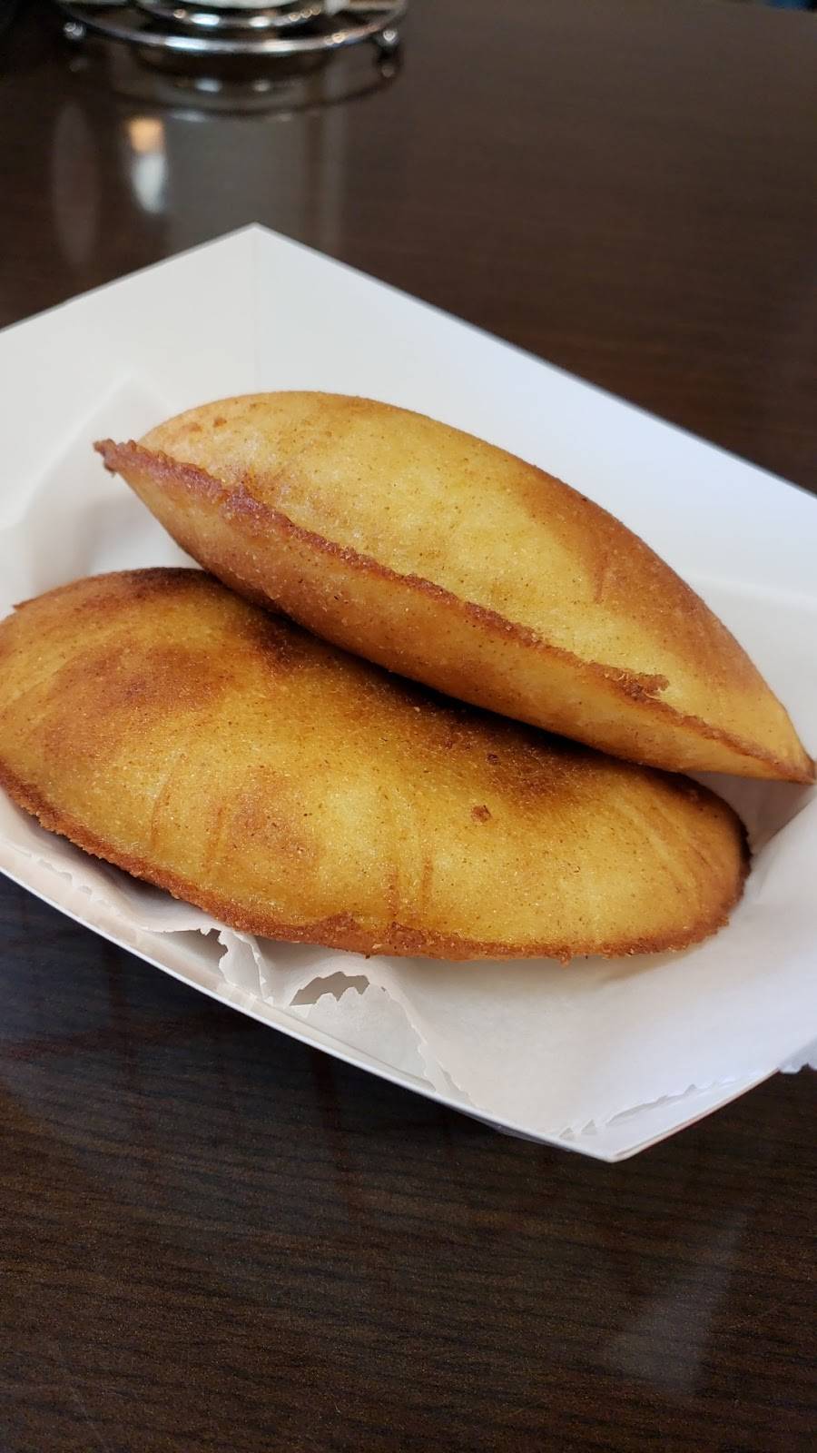 Doña Empanada | restaurant | 10822 NW 58th St, Doral, FL 33178, USA | 3056299414 OR +1 305-629-9414