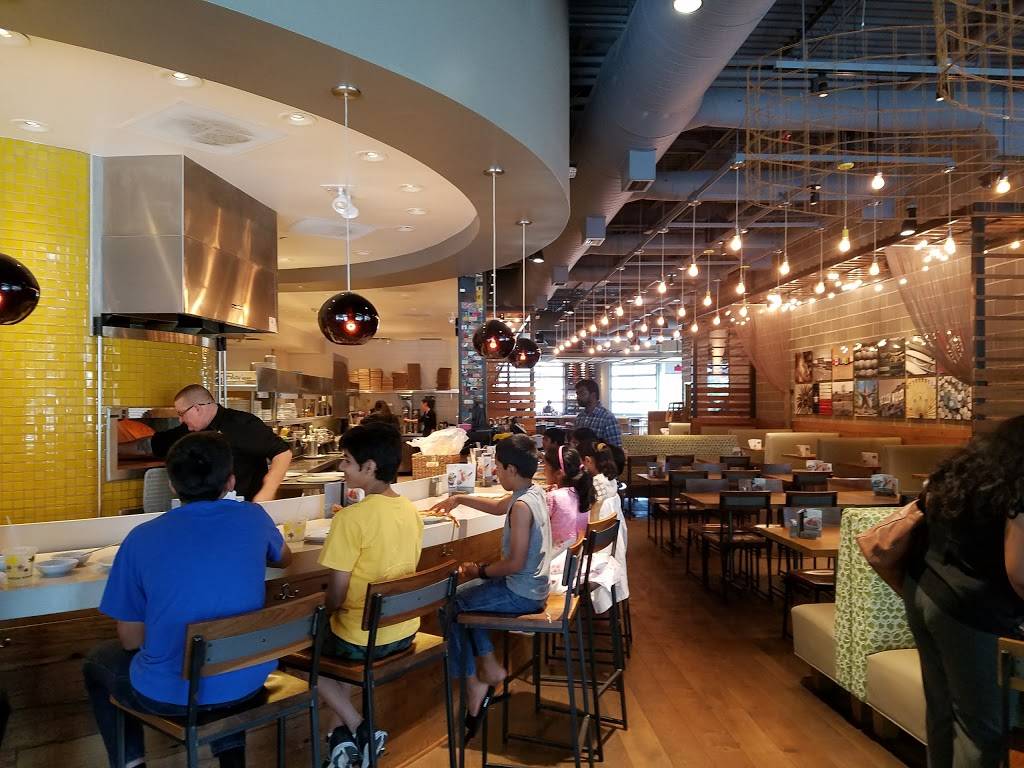 California Pizza Kitchen at Woodlands | restaurant | 1900 Hughes Landing Blvd Ste. #200, The Woodlands, TX 77381, USA | 8327914900 OR +1 832-791-4900
