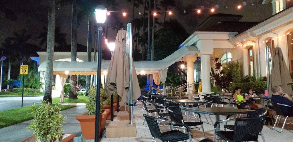 19th Hole Bar and Grill | restaurant | 5001 NW 104th Ave, Doral, FL 33178, USA | 3055918800 OR +1 305-591-8800