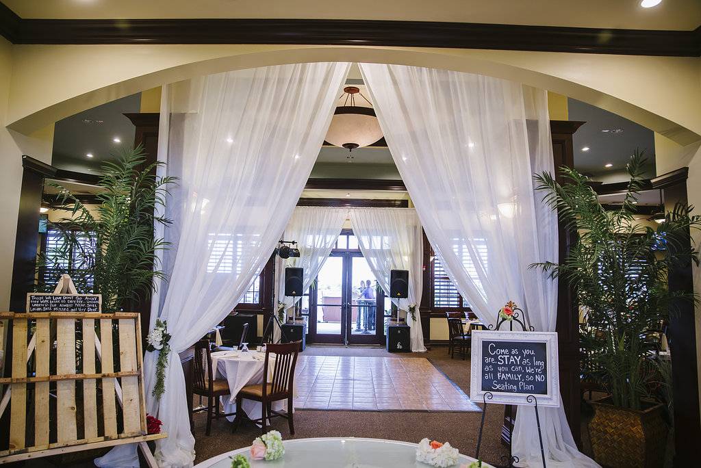 Tradewinds Restaurant | restaurant | 7032 Stadium Pkwy, Melbourne, FL 32940, USA | 3215047771 OR +1 321-504-7771