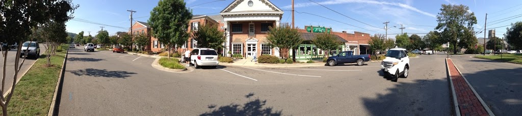 Crystal Spring Grocery Co. | restaurant | 2205 Crystal Spring Ave SW, Roanoke, VA 24014, USA | 5405959113 OR +1 540-595-9113