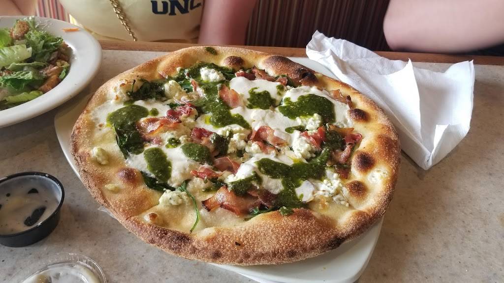 Flippers Pizzeria | meal delivery | 12525 FL-535, Orlando, FL 32836, USA | 4079389633 OR +1 407-938-9633