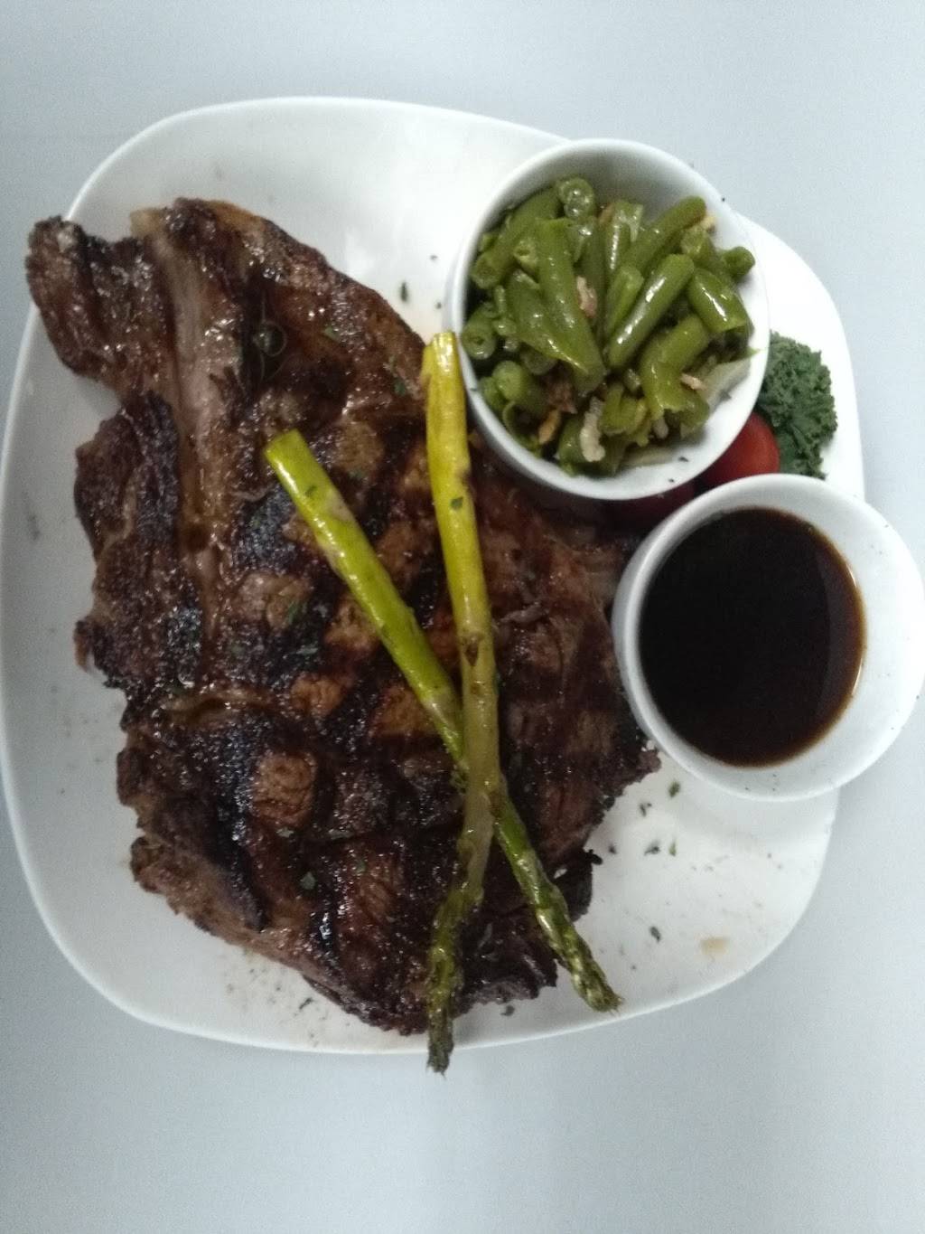 THE FOXES TRAILS | restaurant | 305 S Main St, Kokomo, IN 46901, USA | 7654507670 OR +1 765-450-7670