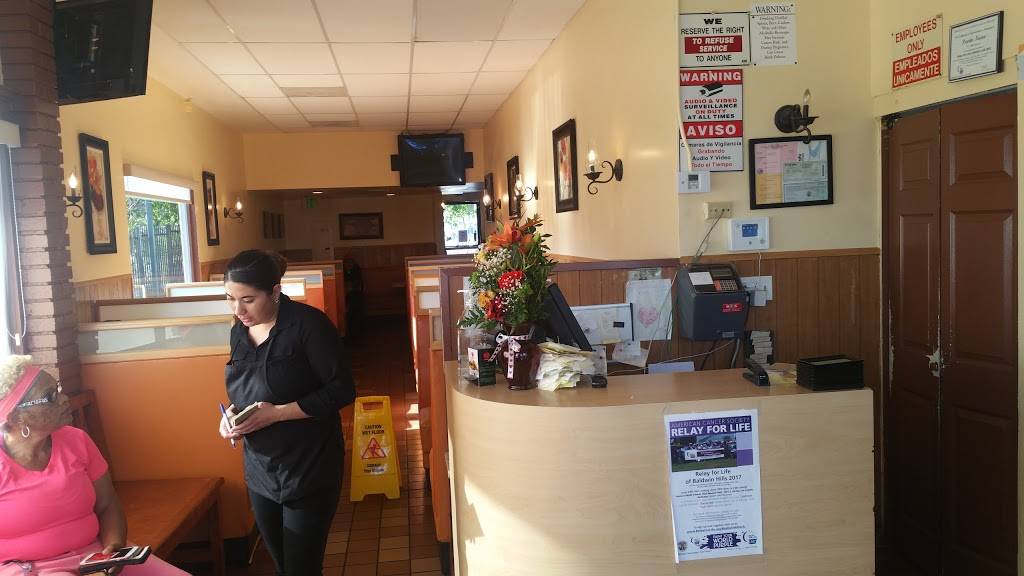 Puerto Nuevo Coffee | restaurant | 4445 W Slauson Ave, Los Angeles, CA 90043, USA | 3232996055 OR +1 323-299-6055