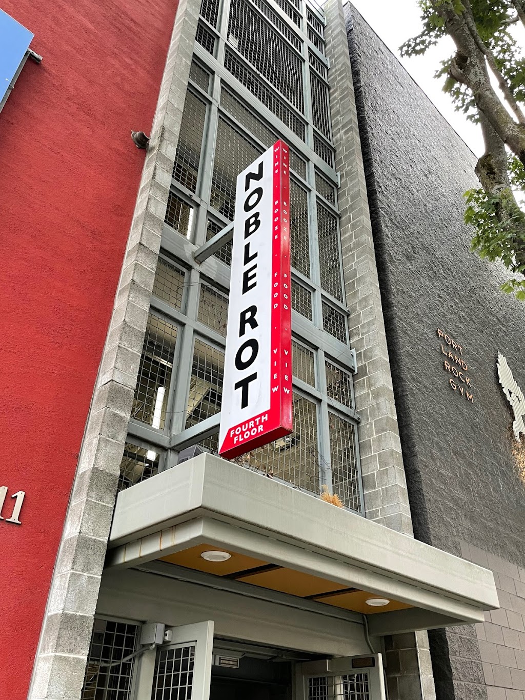 Noble Rot | restaurant | 1111 East Burnside Street, Fourth Floor, Portland, OR 97214, USA | 5032331999 OR +1 503-233-1999