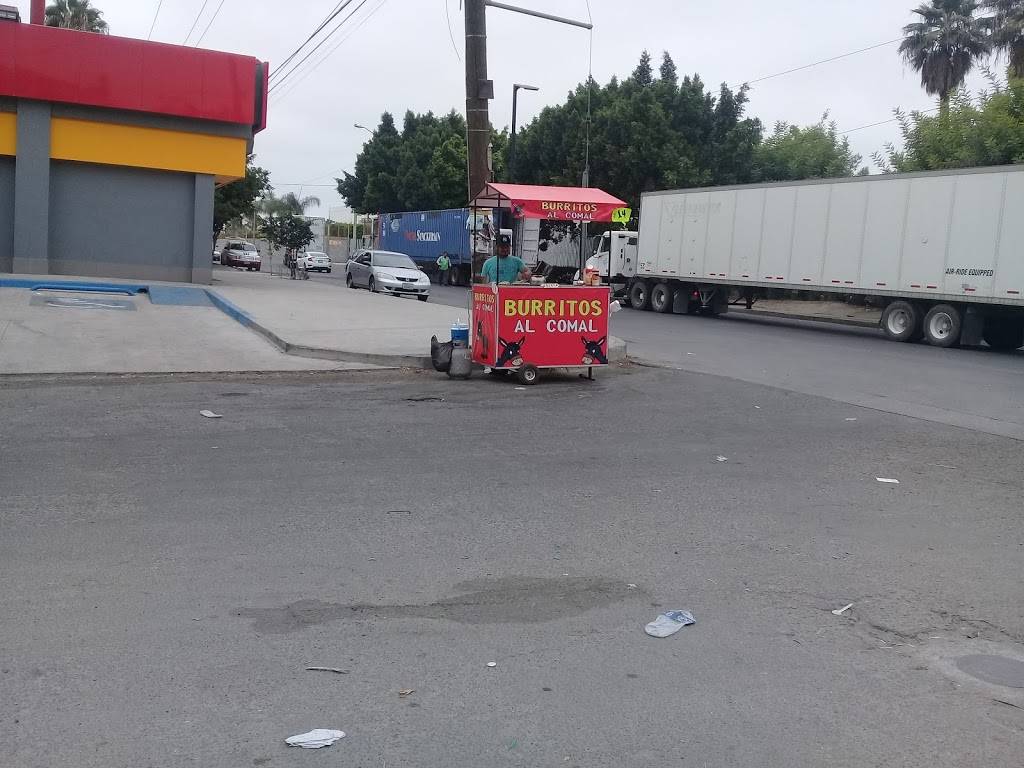 Burritos Al Comal | restaurant | David Alfaro Siqueiros S/N, Nueva Tijuana, 22435 Tijuana, B.C., Mexico | 016644299505 OR +52 664 429 9505