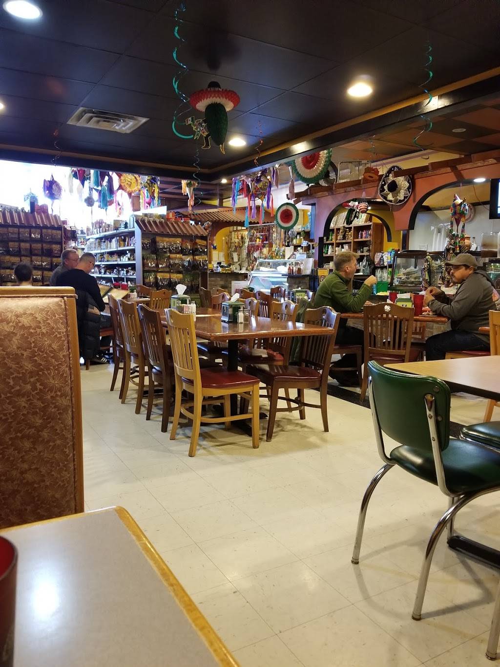 Tanias Mexican Restaurant & Store | restaurant | 37 West St, Gettysburg, PA 17325, USA | 7173343751 OR +1 717-334-3751