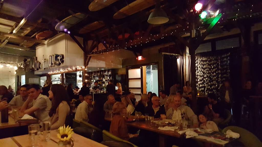 Boathouse Collective | restaurant | 1640 Pomona Ave, Costa Mesa, CA 92627, USA | 9496463176 OR +1 949-646-3176