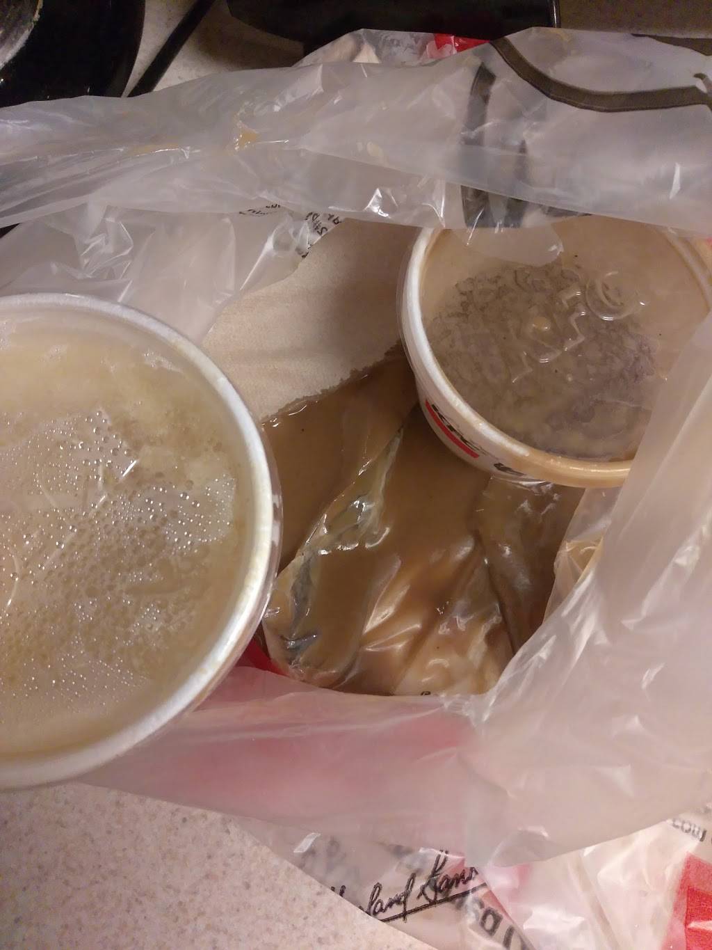 KFC | restaurant | 7227 W 21st St, Wichita, KS 67205, USA | 3167215883 OR +1 316-721-5883