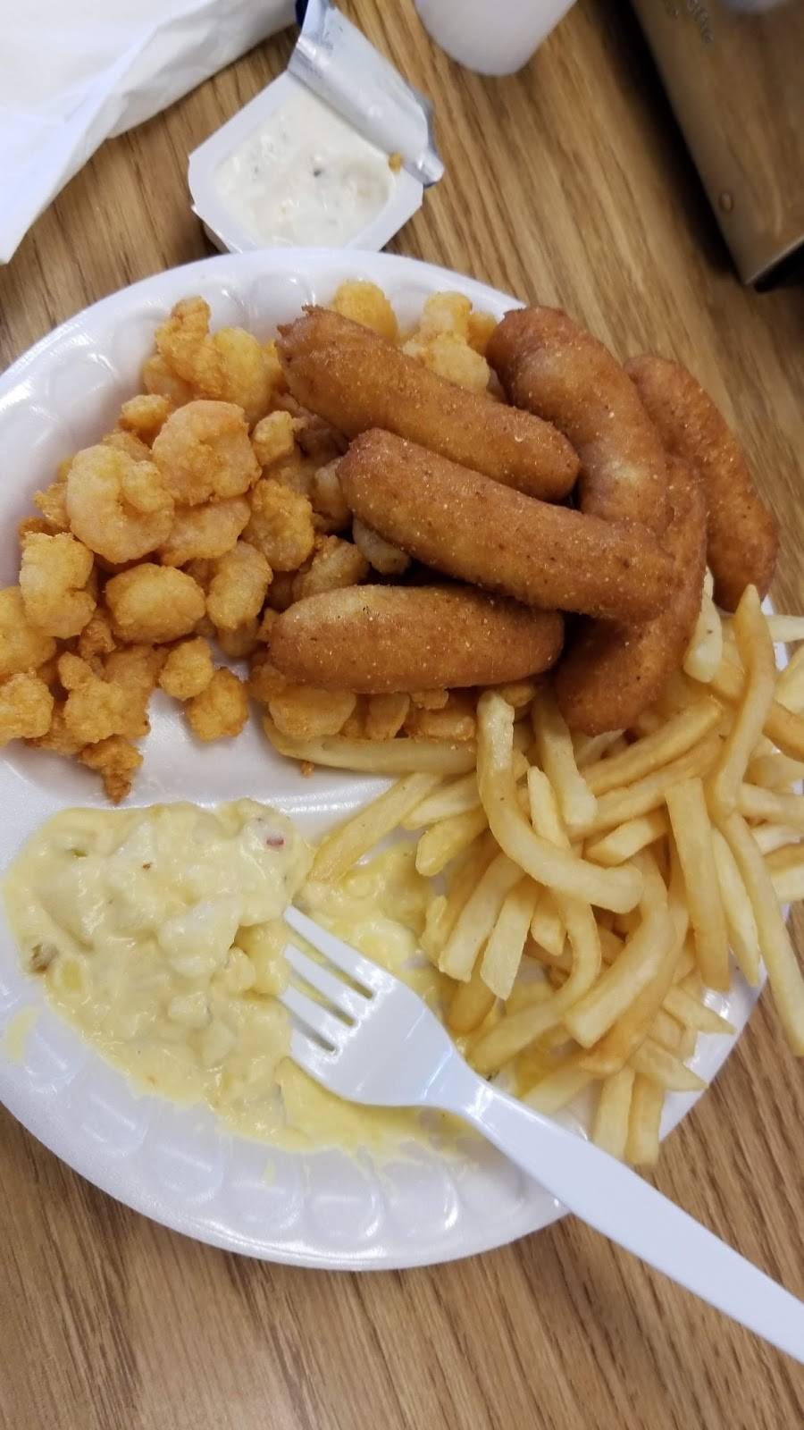 Smithfields Chicken N Bar-B-Q | restaurant | 1105 Gum Branch Rd, Jacksonville, NC 28540, USA | 9103476355 OR +1 910-347-6355