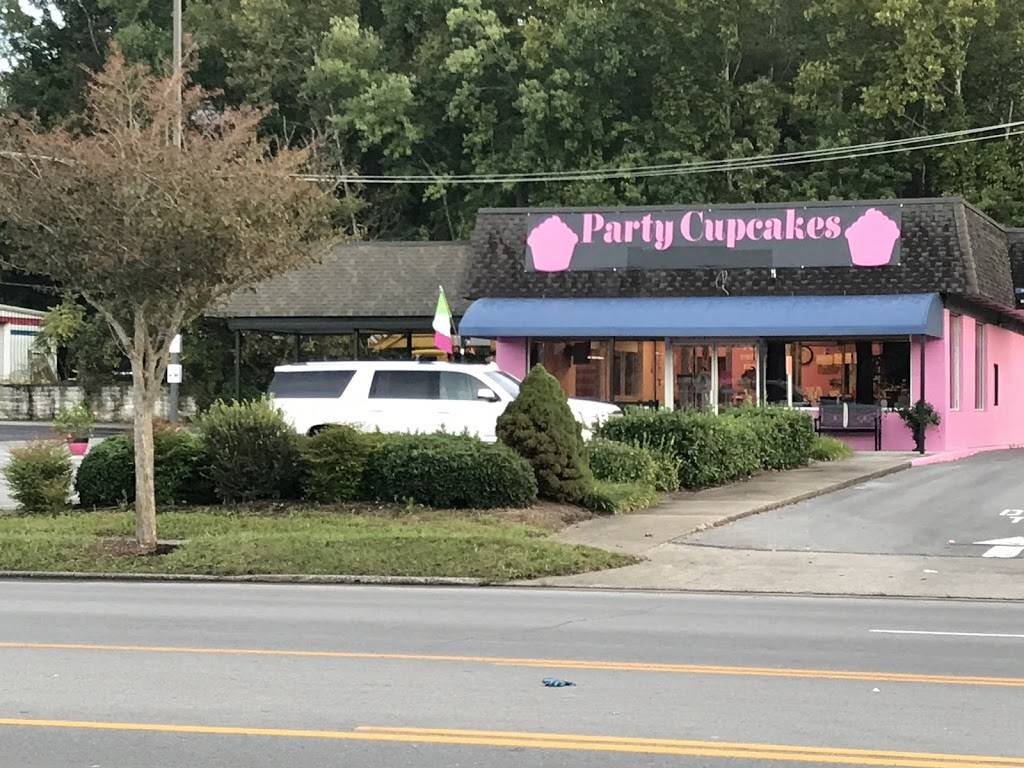 Party Cupcakes | restaurant | 1521 E Cumberland Ave, Middlesboro, KY 40965, USA | 6062483447 OR +1 606-248-3447