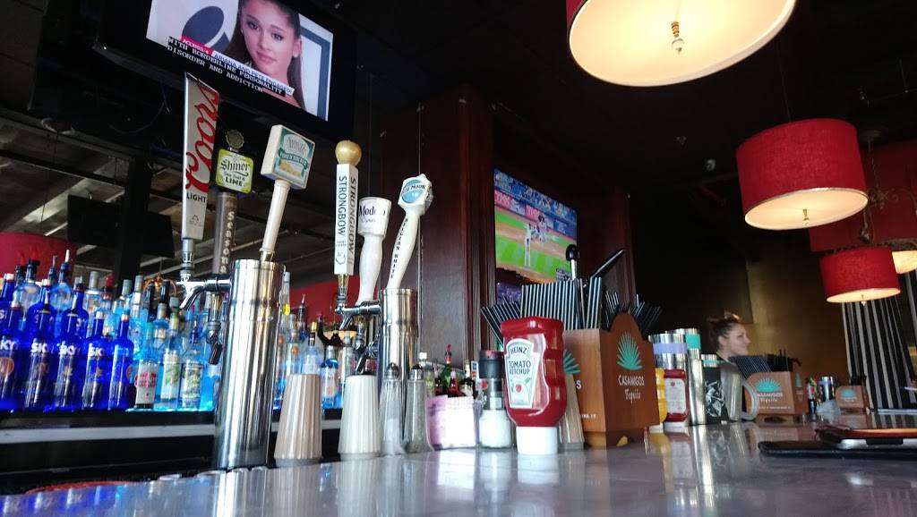 Backfins Grille | restaurant | 7514 Ritchie Hwy, Glen Burnie, MD 21061, USA | 4439604664 OR +1 443-960-4664