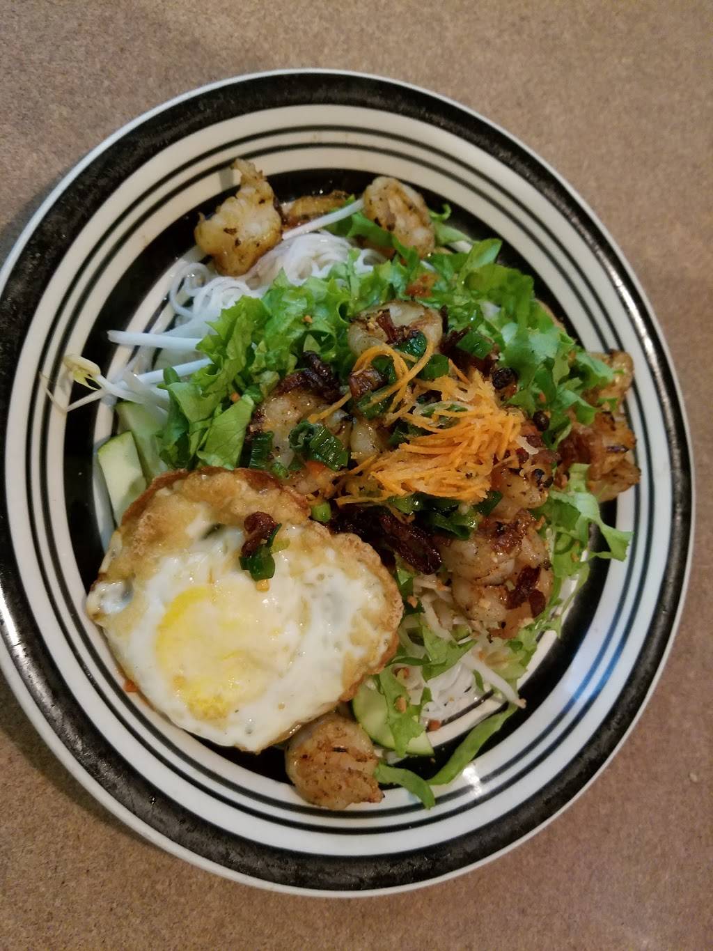 King Food Chinese & Vietnamese Restaurant | restaurant | 704 W NASA Pkwy, Webster, TX 77598, USA | 2813321931 OR +1 281-332-1931