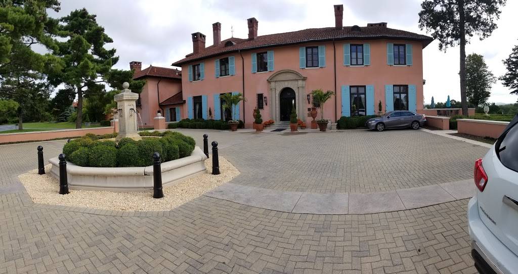 Glenmere Mansion | restaurant | 634 Pine Hill Rd, Chester, NY 10918, USA | 8454691900 OR +1 845-469-1900