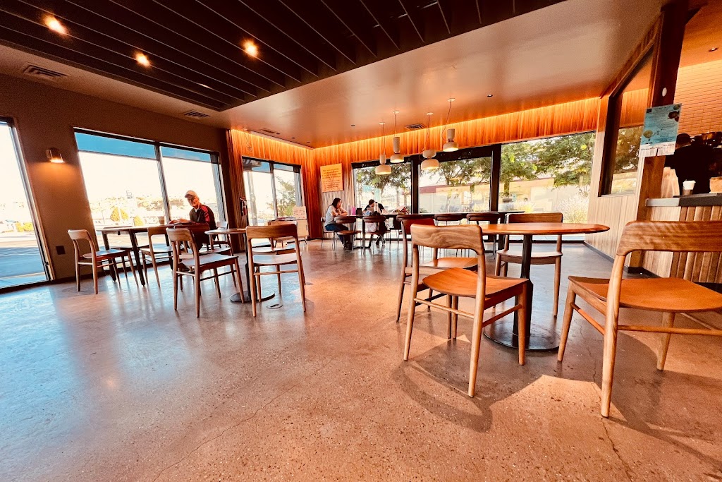 Starbucks | cafe | 840 N. Highway 491, Gallup, NM 87301, USA | 5058623868 OR +1 505-862-3868