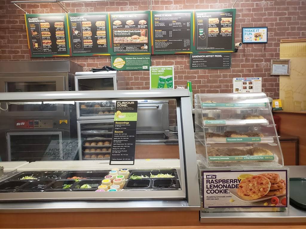 Subway | restaurant | 1077 Wilson Ave, North York, ON M3K 1G7, Canada | 6473509200 OR +1 647-350-9200