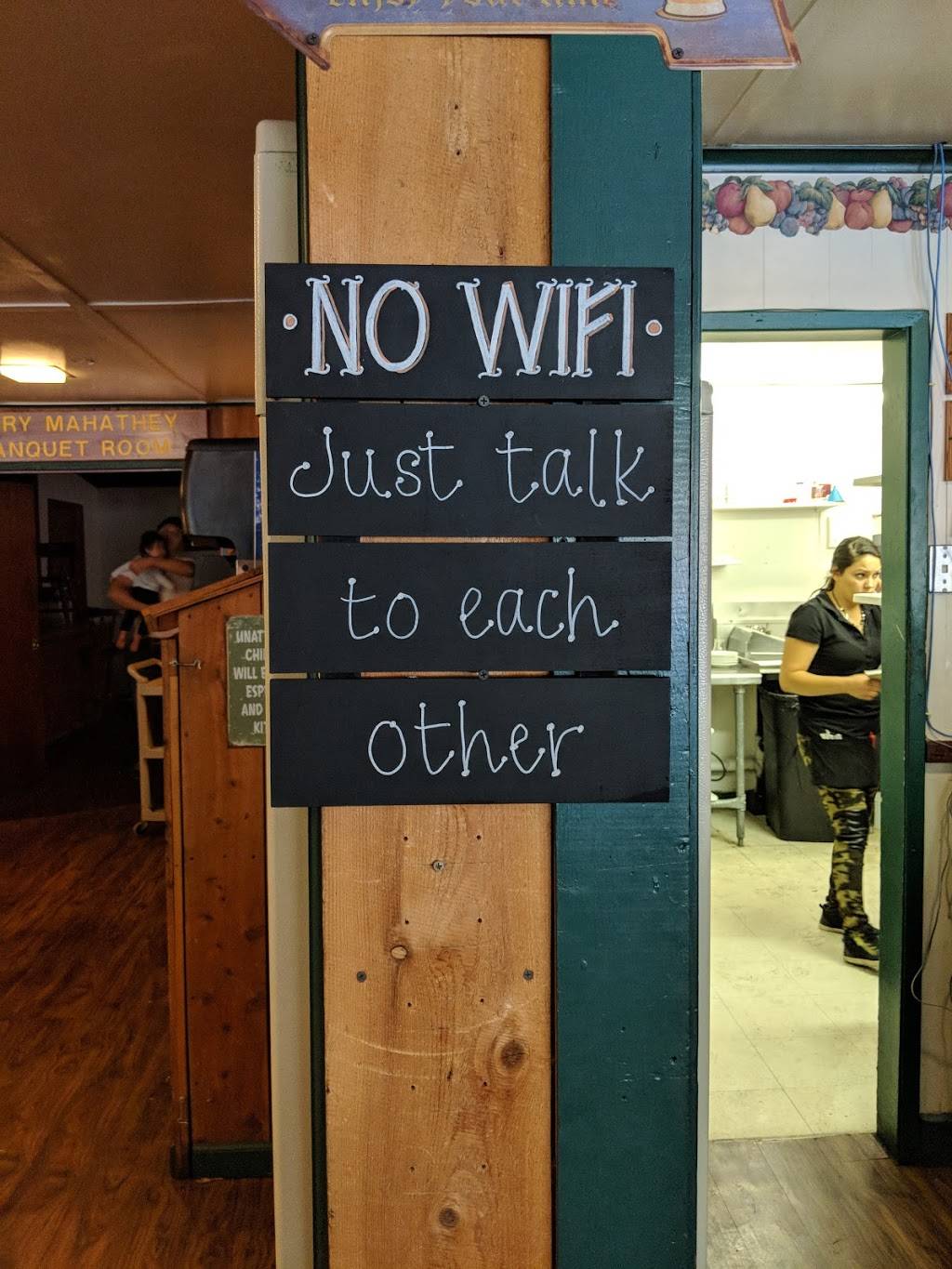 Buck Meadows Restaurant | restaurant | 7647 CA-120, Groveland, CA 95321, USA | 2099625181 OR +1 209-962-5181