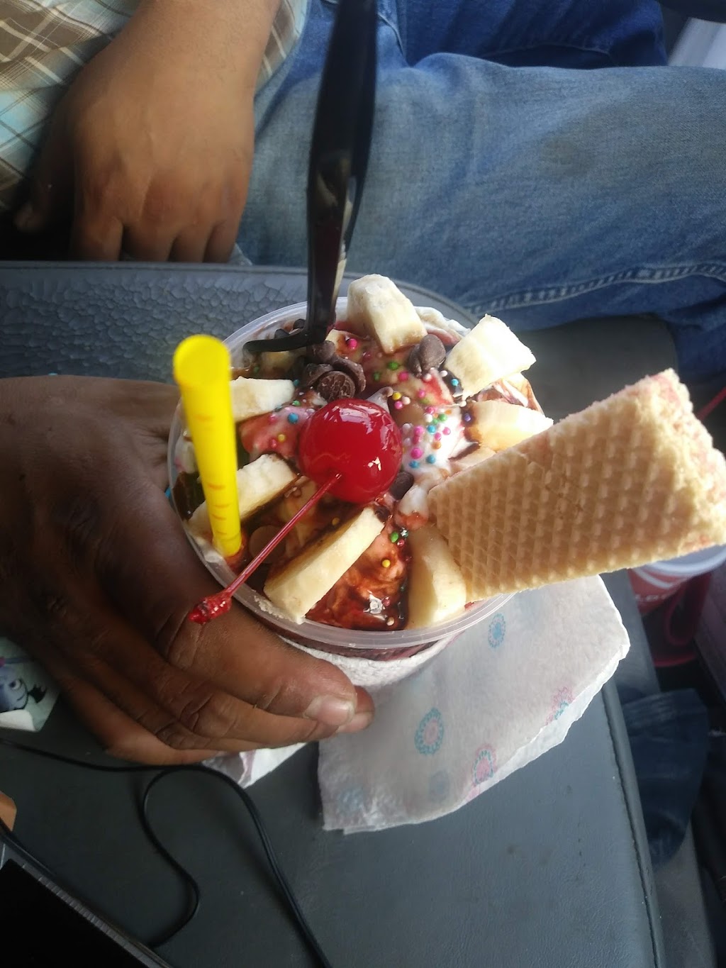 YUKI LOCO | restaurant | 273 FM2030, Eagle Pass, TX 78852, USA | 8302133327 OR +1 830-213-3327