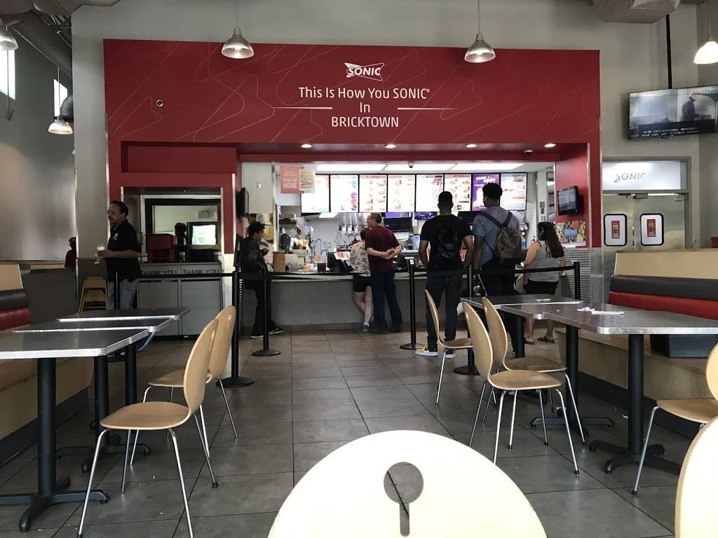 Sonic Drive-In | restaurant | 208 B Johnny Bench Dr, Oklahoma City, OK 73104, USA | 4052721670 OR +1 405-272-1670