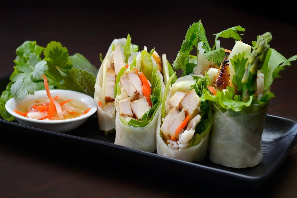 Pho District Vietnamese Street Food | restaurant | 2401 W 7th St, Fort Worth, TX 76107, USA | 8178629988 OR +1 817-862-9988