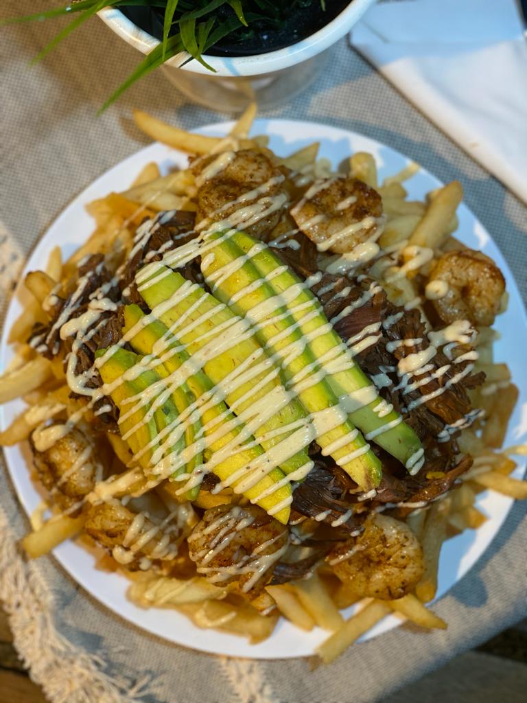 Baby Shark Food Truck | restaurant | 12005 SW 129th Ct, Miami, FL 33186, USA | 3053593636 OR +1 305-359-3636