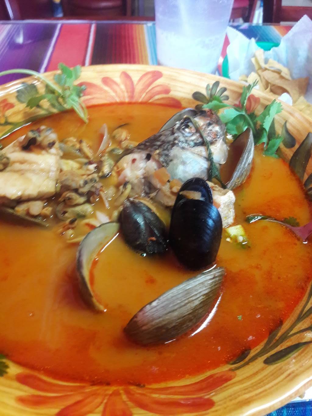 Restaurant El Sombrero | restaurant | 25 Broad St, Freehold, NJ 07728, USA | 7323031300 OR +1 732-303-1300