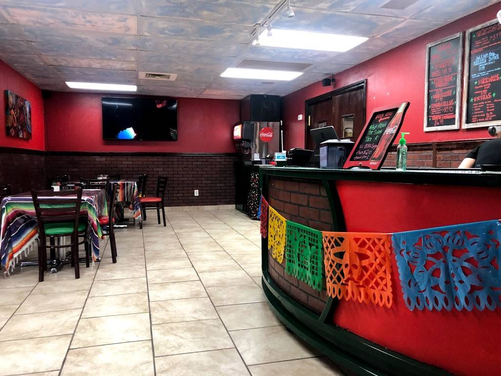 Valerias Tacos | restaurant | 5618 E Skyline Dr, San Tan Valley, AZ 85140, USA | 4807843316 OR +1 480-784-3316