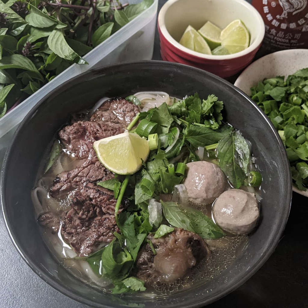 The Hot Spot Restaurant | restaurant | 6177 Jog Rd Suit D5-D6, Lake Worth, FL 33467, USA | 5618778118 OR +1 561-877-8118