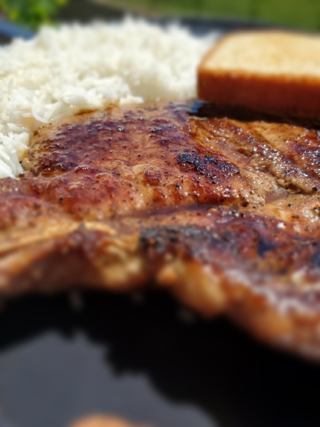 J Lees Coney Island | restaurant | 2121 Boundary St #108, Beaufort, SC 29902, USA | 8439411063 OR +1 843-941-1063