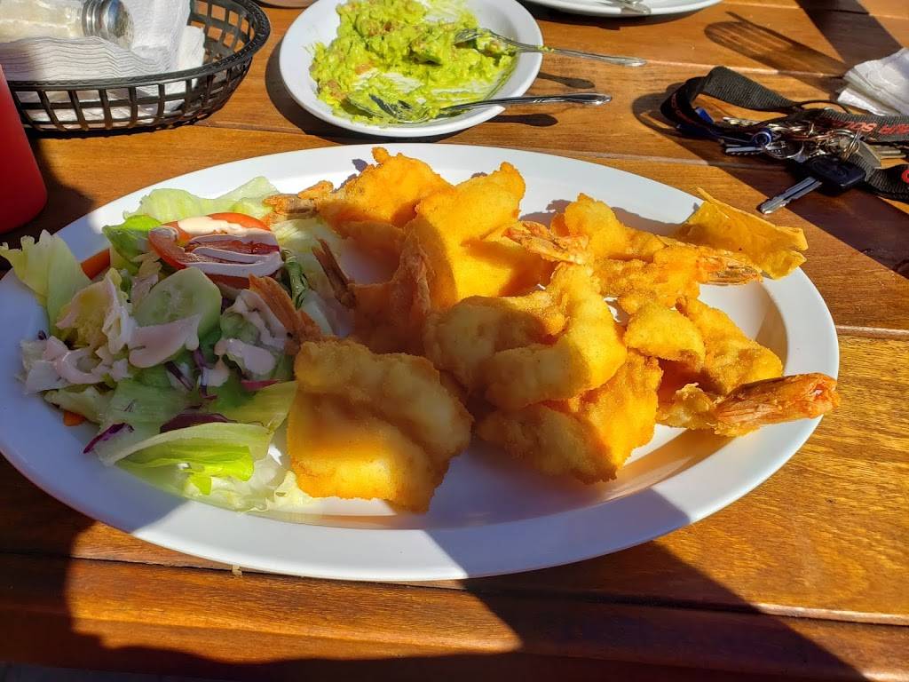 mariscos puerto nuevo | restaurant | Anzuelo #6, 22716 Puerto Nuevo, B.C., Mexico | 016616143039 OR +52 661 614 3039