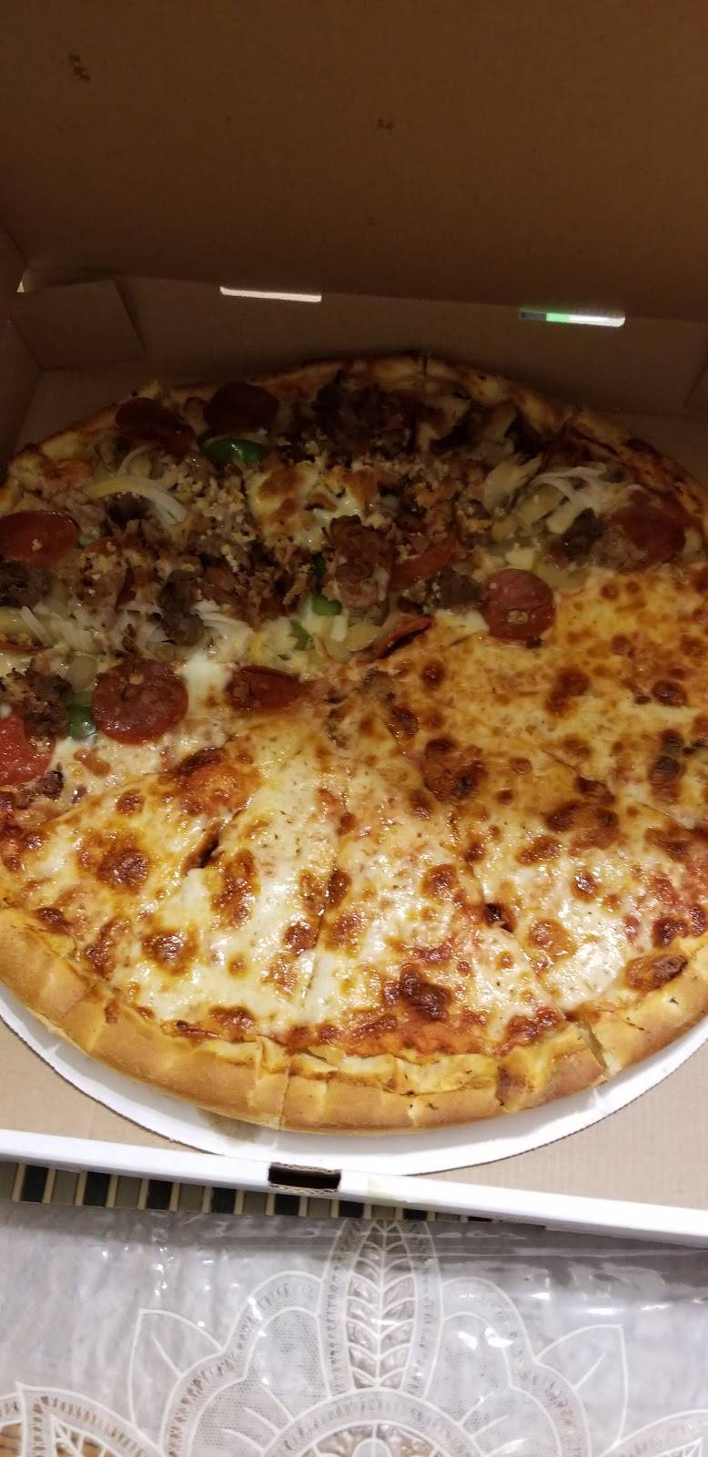 Santinis Pizza Palace | restaurant | 124 Beaver St, Ansonia, CT 06401, USA | 2037357735 OR +1 203-735-7735