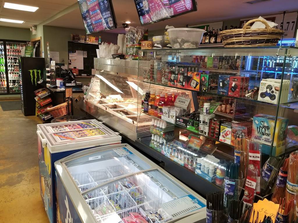 Biggies Cafe and General Store | restaurant | 3858 IL-161, Centralia, IL 62801, USA | 6185326662 OR +1 618-532-6662