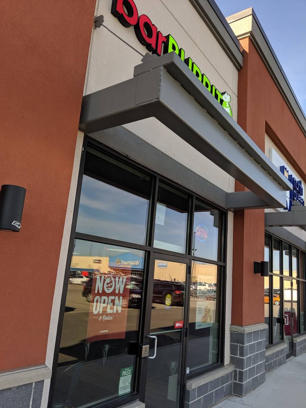 barBURRITO | restaurant | 165 N Queen St, Etobicoke, ON M9C 1A7, Canada | 4166211111 OR +1 416-621-1111