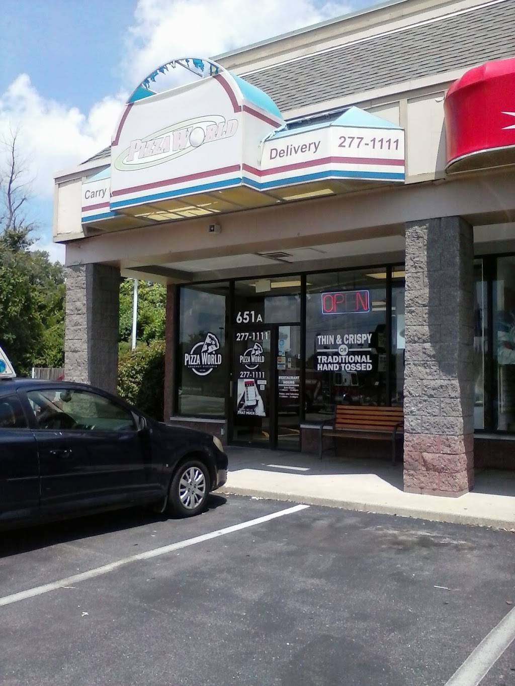 Pizza World | restaurant | 651 Carlyle Ave # A, Belleville, IL 62221, USA | 6182771111 OR +1 618-277-1111