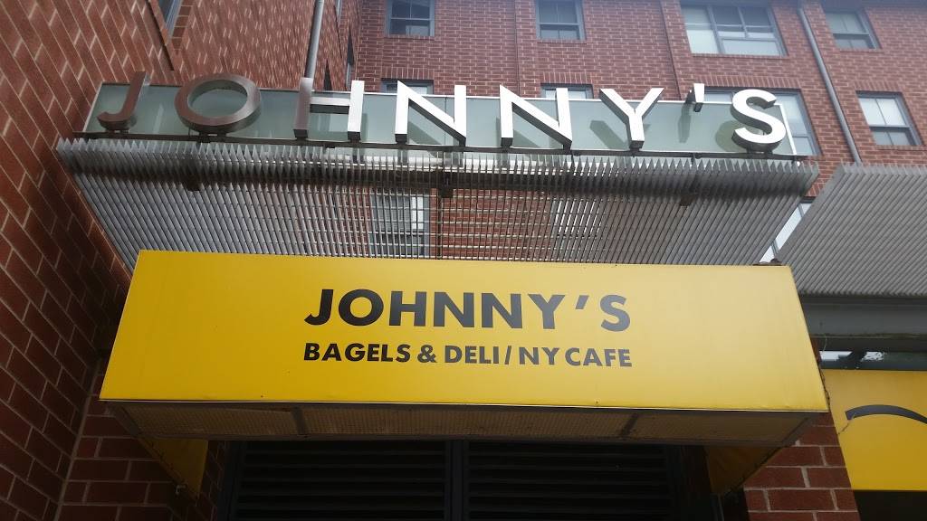 Johnnys Bagels & Deli | bakery | 6 Farrington Square, Bethlehem, PA 18015, USA | 4848953712 OR +1 484-895-3712