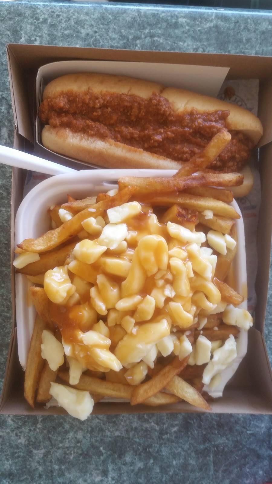 Cantine du Coin | restaurant | 528 Rue Notre Dame, Saint-Chrysostome, QC J0S 1R0, Canada | 4508261313 OR +1 450-826-1313