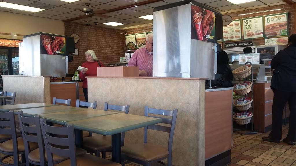 Subway | restaurant | 5025 Santa Fe Dr, Fayetteville, NC 28303, USA | 9108675886 OR +1 910-867-5886