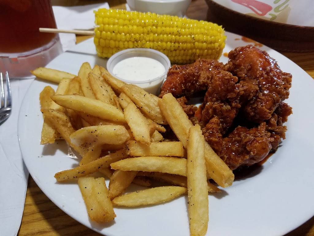 Chilis Grill & Bar | restaurant | 623 W Oglethorpe Hwy, Hinesville, GA 31313, USA | 9124084800 OR +1 912-408-4800