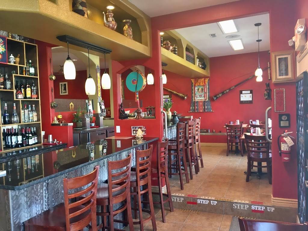 Sherpa Garden Restaurant & Bar | restaurant | 1005 W Colorado Ave, Colorado Springs, CO 80904, USA | 7198965577 OR +1 719-896-5577