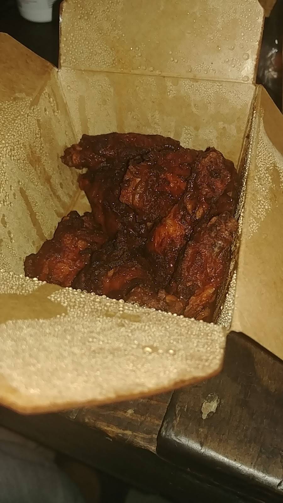 Wild Wing | restaurant | 1070 Innisfil Beach Rd #2, Innisfil, ON L9S 4T9, Canada | 7054318325 OR +1 705-431-8325