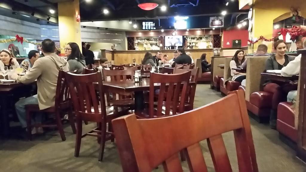 Johnny Carinos Sunland Park Drive | restaurant | 675 Sunland Park Dr, El Paso, TX 79912, USA | 9155817042 OR +1 915-581-7042