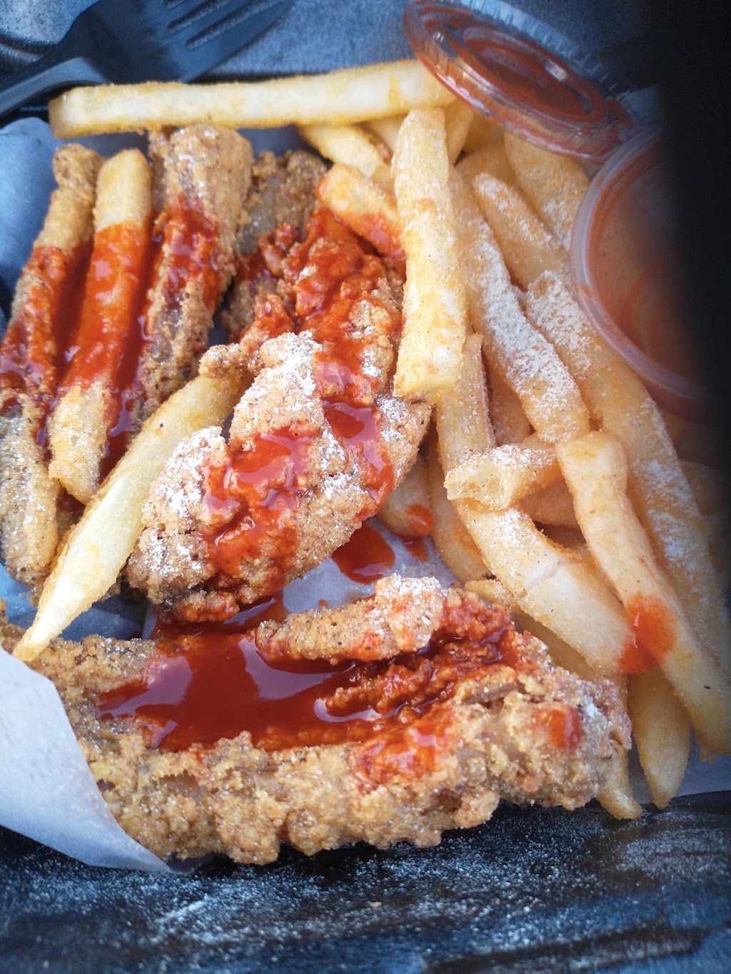 Captain Jays Fish & Chicken | restaurant | 9654 Gratiot Ave, Detroit, MI 48213, USA | 3133083474 OR +1 313-308-3474