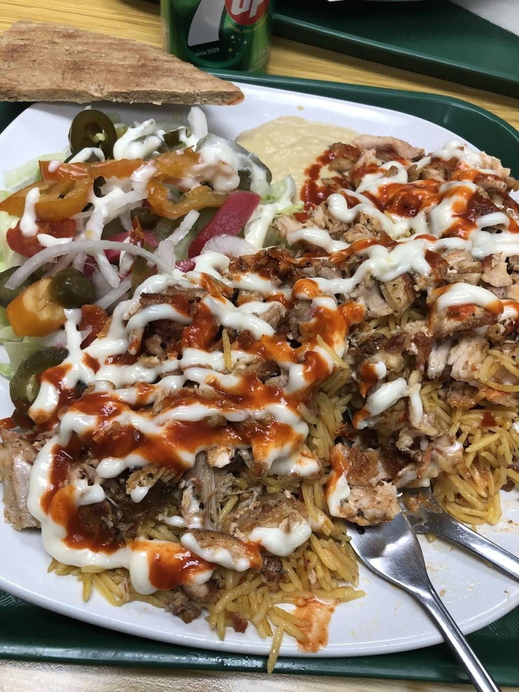 Uncles Shawarma & Kabab | restaurant | 425 University Ave E, Waterloo, ON N2K 3J4, Canada | 5195790444 OR +1 519-579-0444