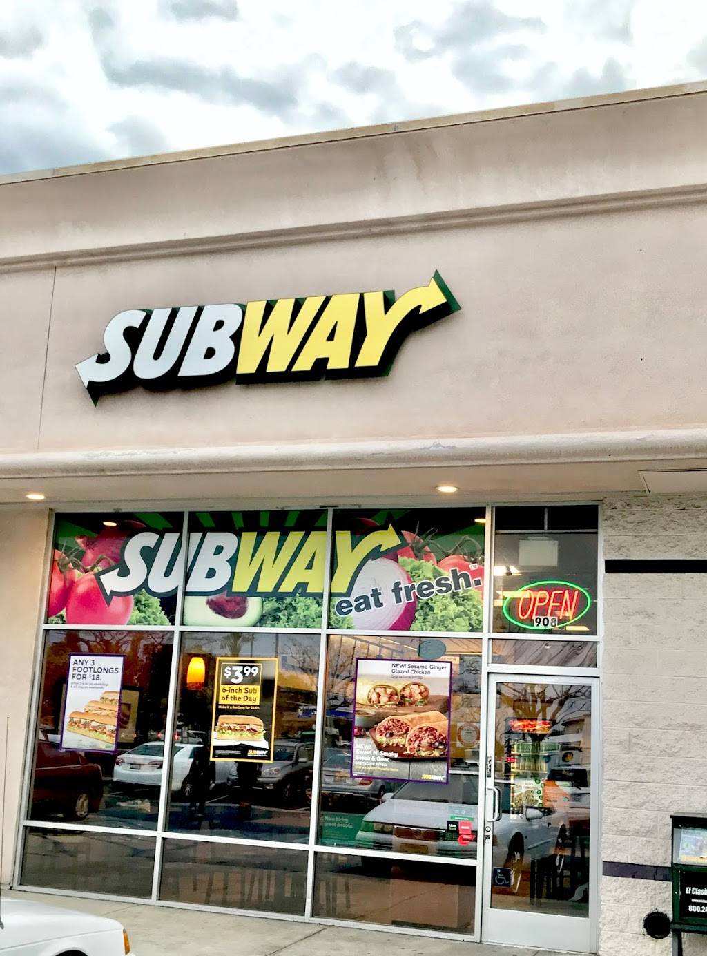 Subway Restaurants | restaurant | 908 W Orangethorpe Ave, Fullerton, CA 92832, USA | 7144469326 OR +1 714-446-9326