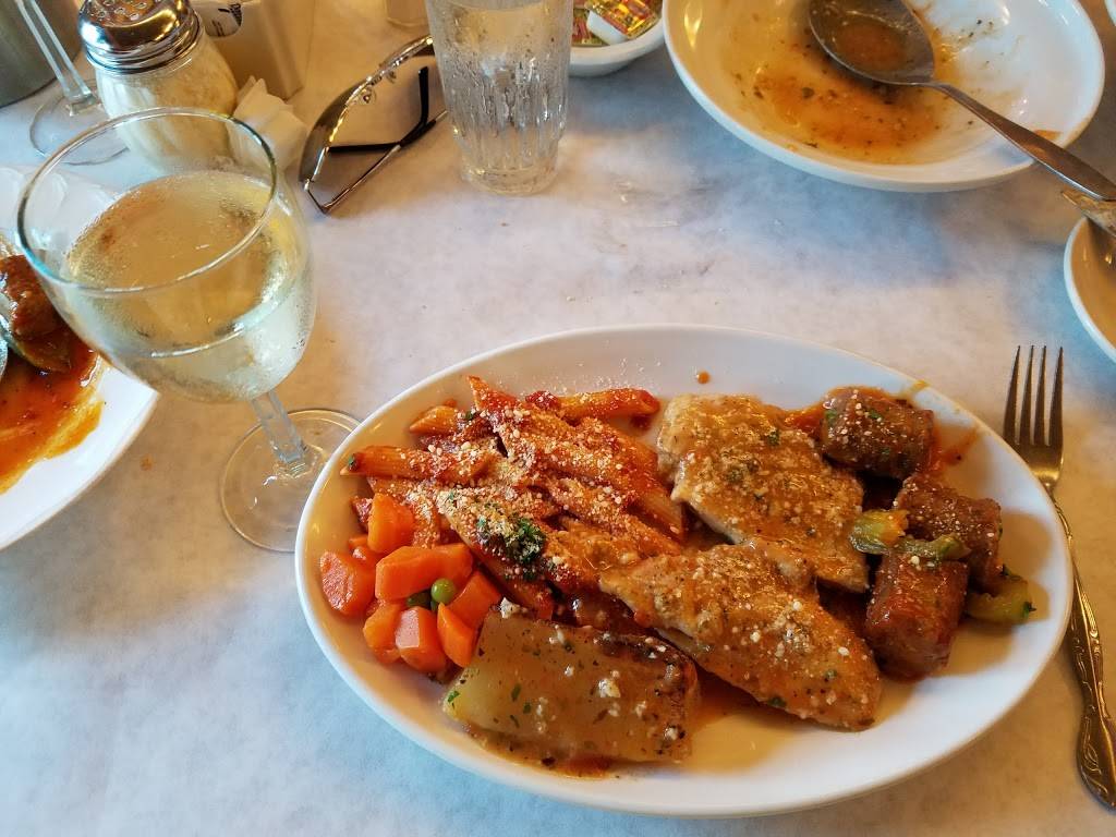 Amici Ristorante | restaurant | 7620 N Milwaukee Ave, Niles, IL 60714, USA | 8479670606 OR +1 847-967-0606