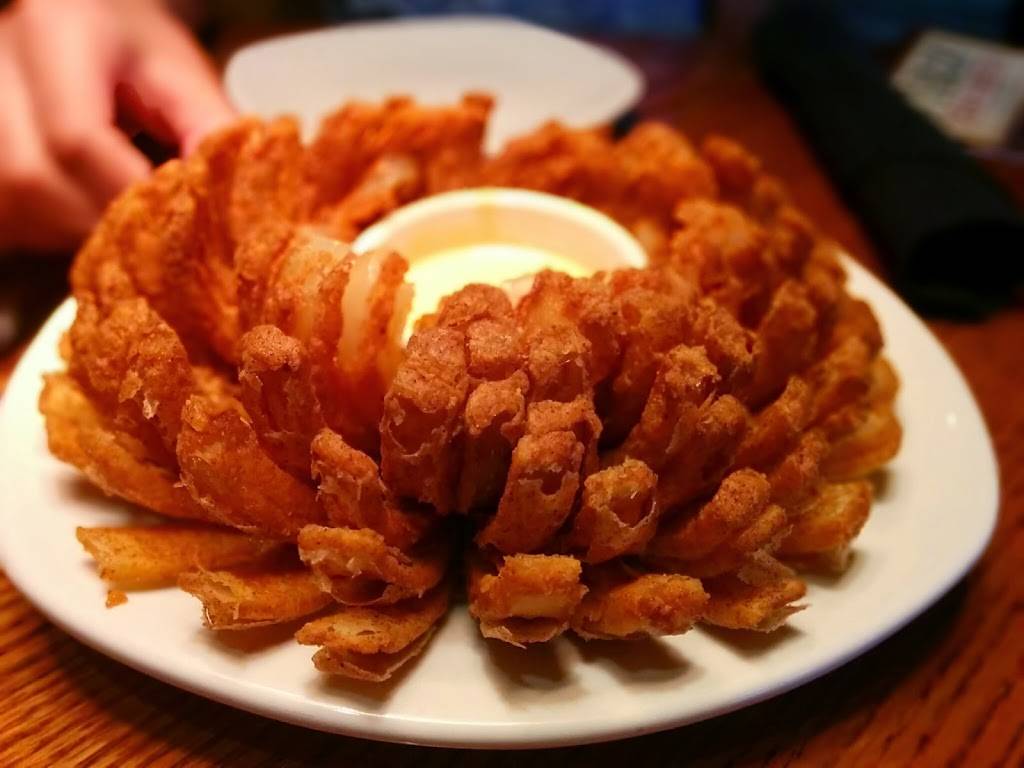 Outback Steakhouse | restaurant | 27230 Bay Landing Dr, Bonita Springs, FL 34135, USA | 2399483575 OR +1 239-948-3575