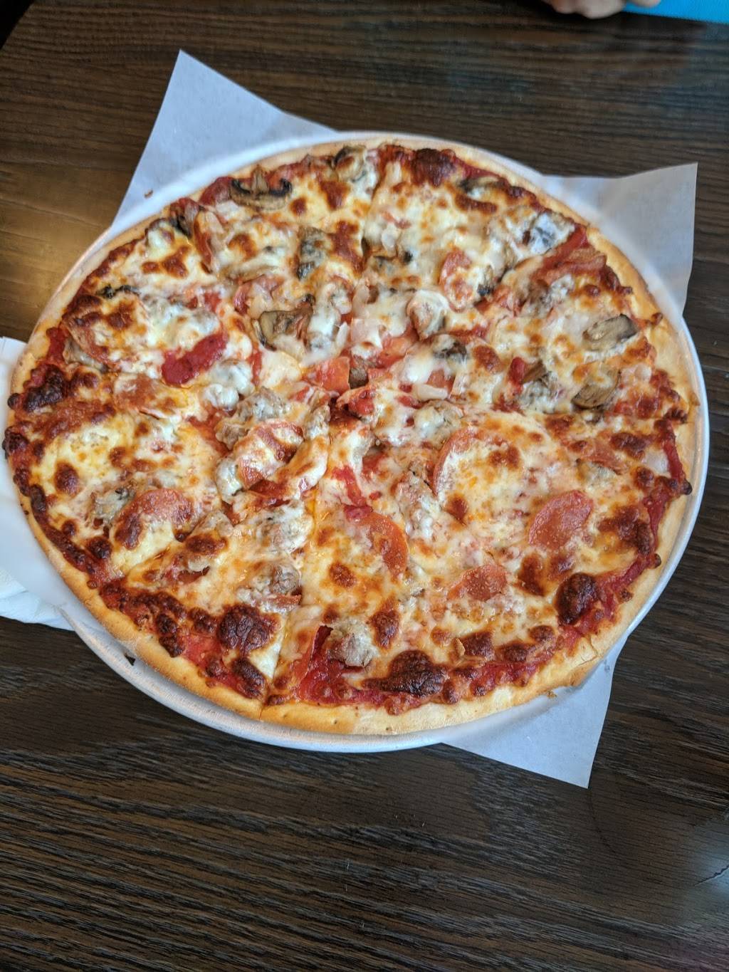 A & A Pagliais Pizza | restaurant | 302 E Bloomington St, Iowa City, IA 52245, USA | 3193515073 OR +1 319-351-5073