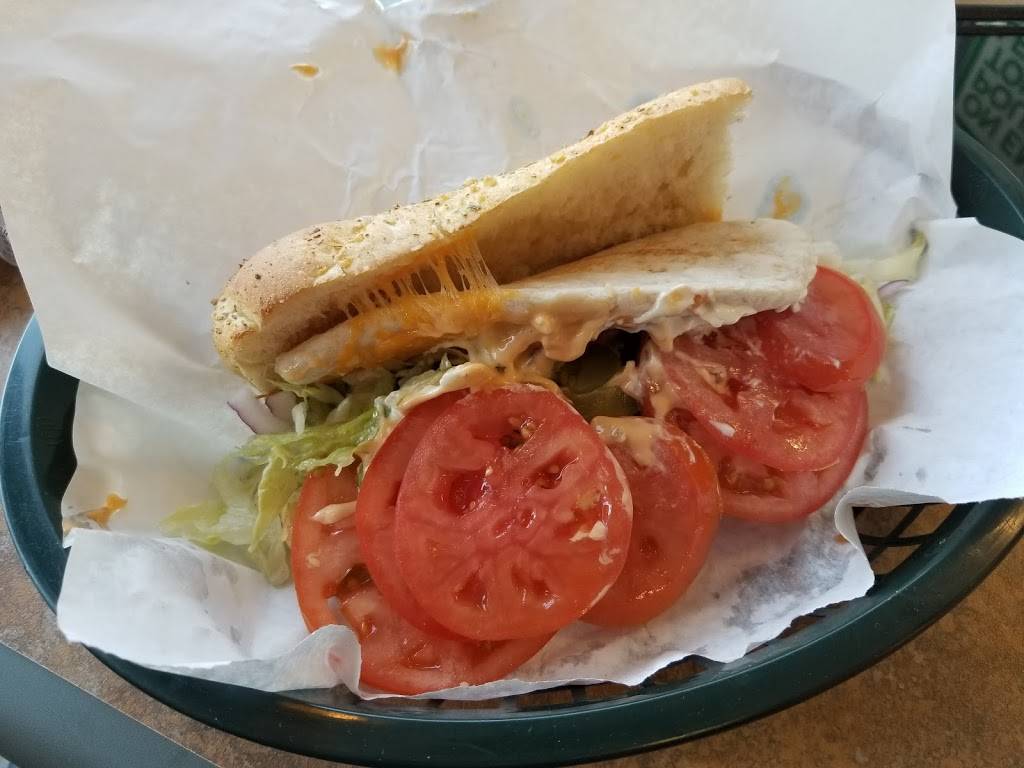 Subway | restaurant | 574 Boulevard Jacques-Bizard, LÎle-Bizard, QC H9C 2H2, Canada | 5145340334 OR +1 514-534-0334