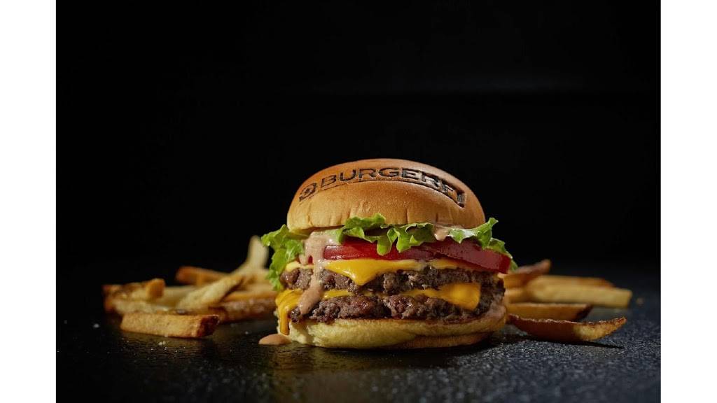 BurgerFi | restaurant | 4210 USF Holly Drive, Tampa, FL 33620, USA | 8139747778 OR +1 813-974-7778