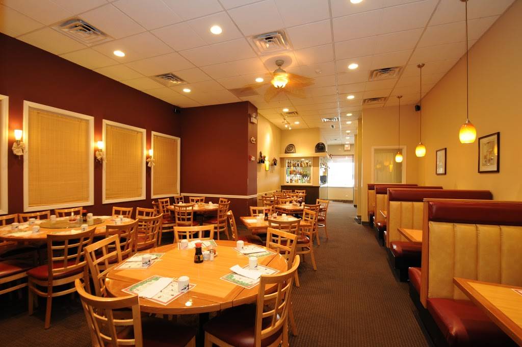 Noodles Delight | restaurant | 853 E Nerge Rd, Roselle, IL 60172, USA | 6303071010 OR +1 630-307-1010